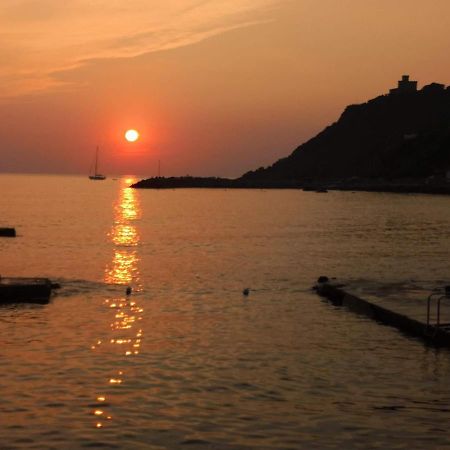 Casa Vacanze Le Rose Villa Gabbro Bagian luar foto