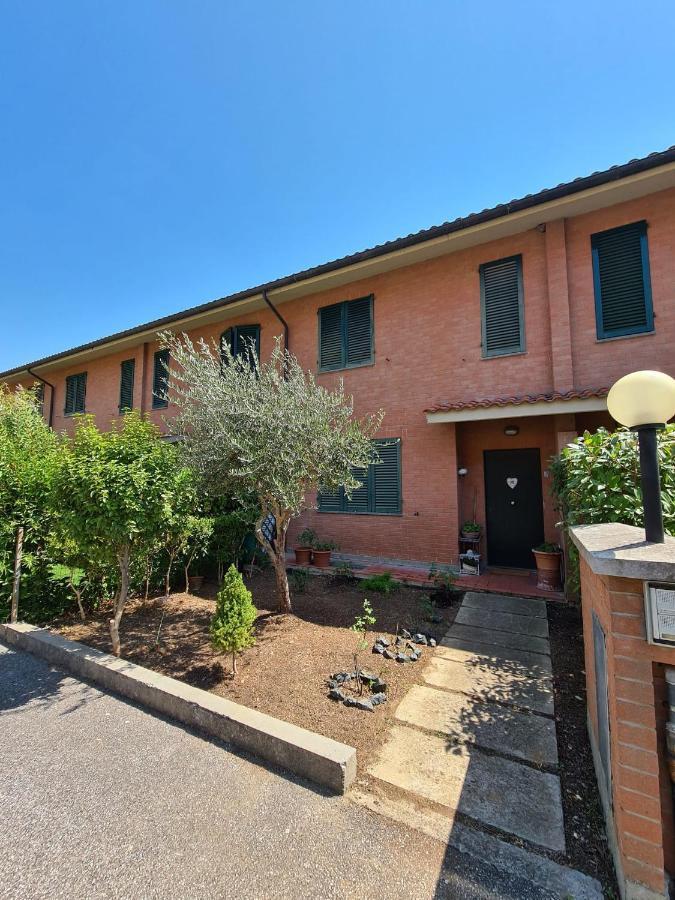 Casa Vacanze Le Rose Villa Gabbro Bagian luar foto